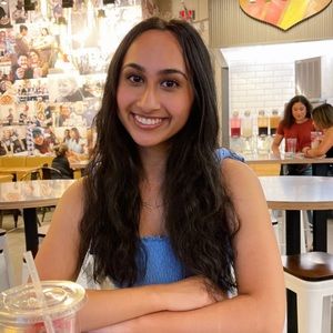 Meet your Posher, Jenne